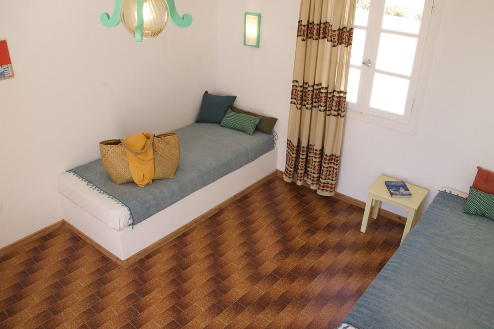 Arokaria Seaside Hotel Ambelas Ngoại thất bức ảnh