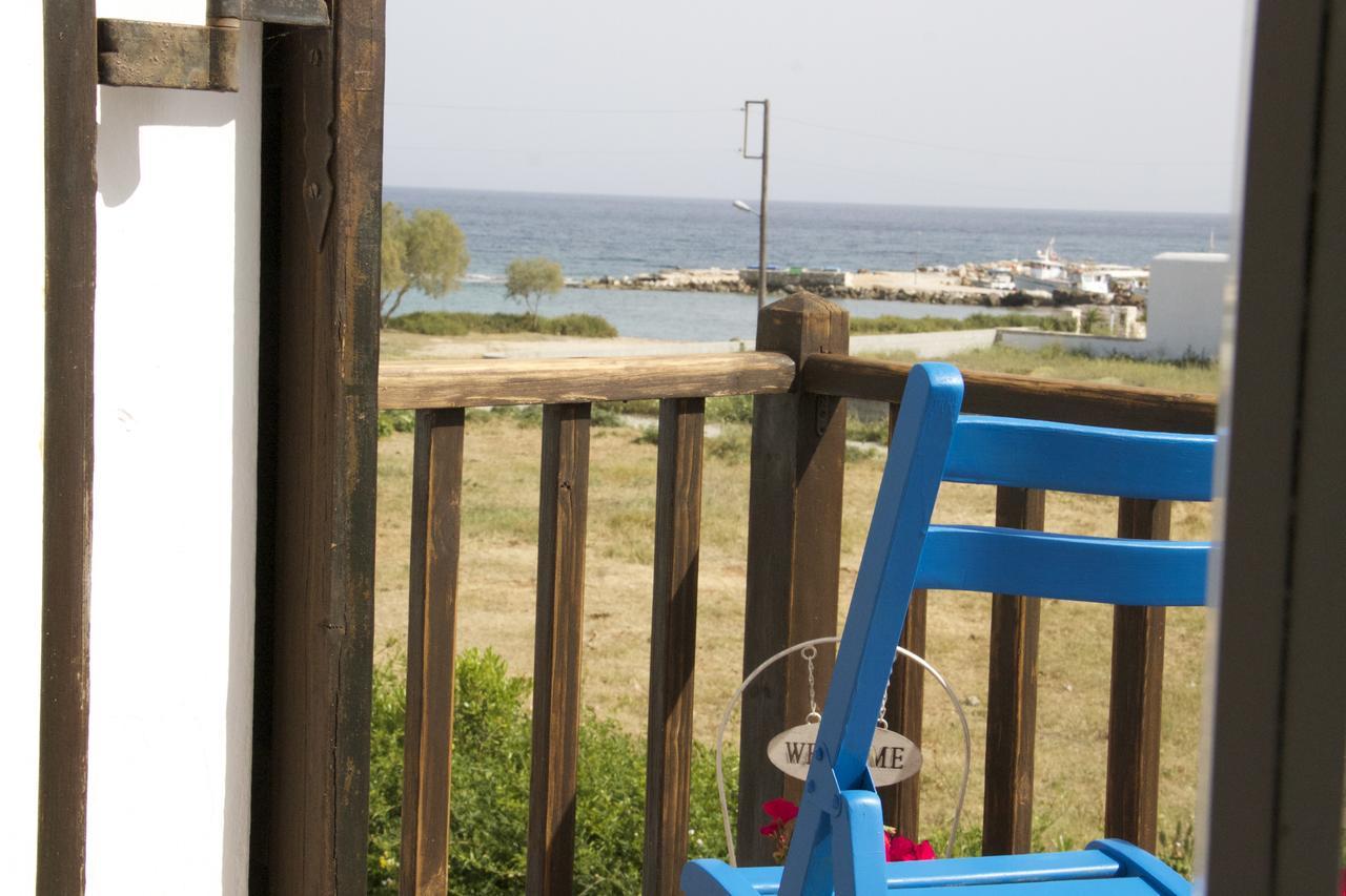 Arokaria Seaside Hotel Ambelas Ngoại thất bức ảnh